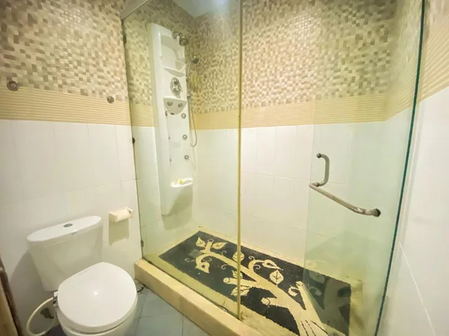 غرفة قياسية بسرير مزدوج، Dedy Beach Inn 5/8