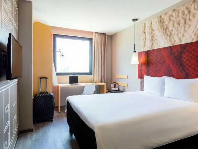 غرفة كبيرة بسرير مزدوج، Ibis Tijuana 1/6