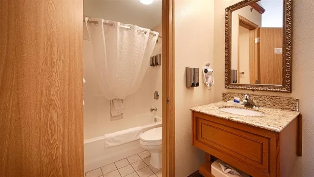 Room, Double Bed, Bay View، Edgewater Hotel Seward 8/10