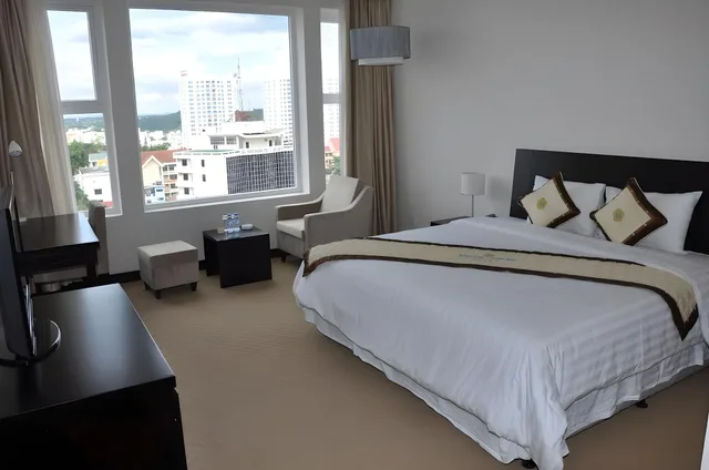 غرفة ديلوكس بسرير مزدوج، Saigon Ban Me Hotel 2/3