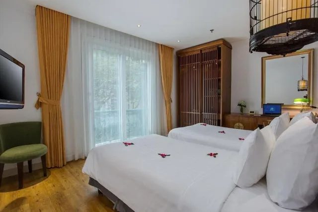غرفة بريميوم بسريرين منفصلين بإطلالة على المدينة، Hanoi Media Hotel and Spa 2/5