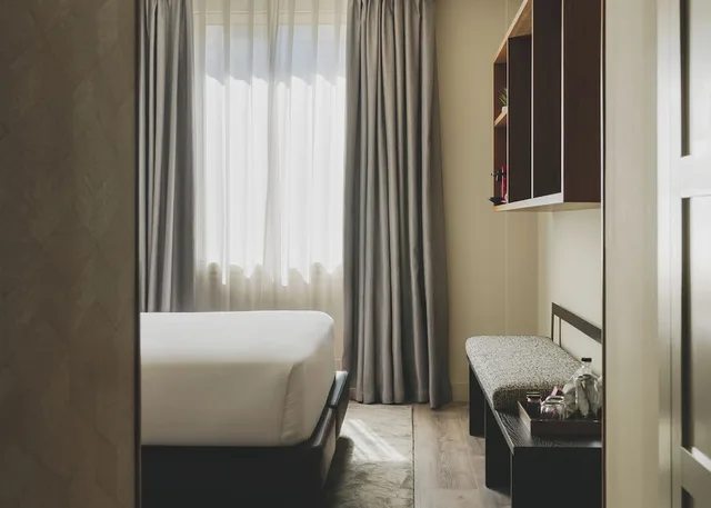 غرفة خارجية سوبيريور مفردة بسريرين منفصلين، Gallery Hotel 4/4