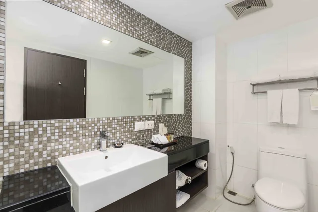 Deluxe, Studio, Twin Beds, Smoking, Maitria Hotel Sukhumvit 18 3/3