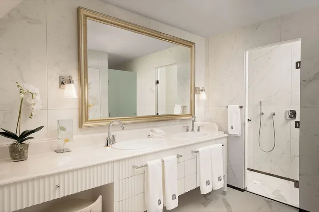 جناح فاخر بسريرين كينج بغرفتي نوم، Fairmont Windsor Park 4/5