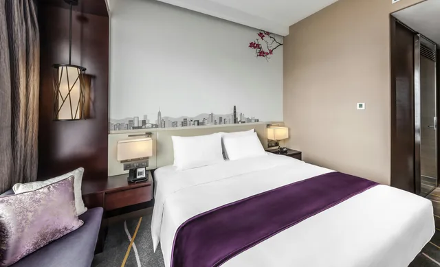 غرفة ديلوكس بسرير كينج، Hilton Garden Inn Hong Kong Mongkok 2/3