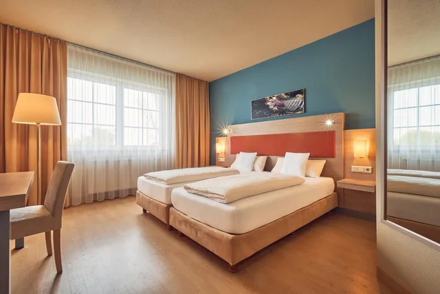غرفة قياسية بسريرين منفصلين، AKZENT Hotel Aufkirchen (Ex. mercure Muenchen Airport Aufkirchen) 1/3