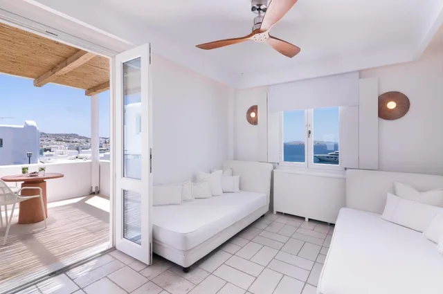 Premium, Suite, Queen Bed, Sea View, Outdoor Jetted Tub, Sofa، Porto Mykonos Hotel 5/5