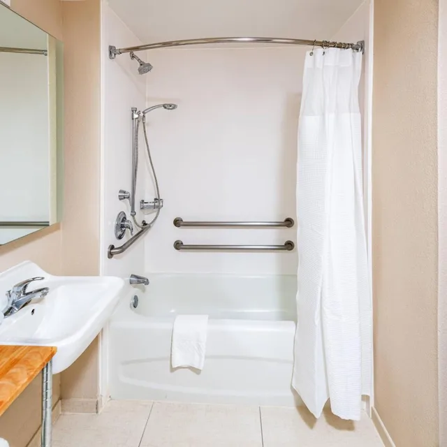 Suite, Queen Bed, Sofa, Bathtub, Accessible, Springhill Suites Houston Medical Center Nrg Park 6/8
