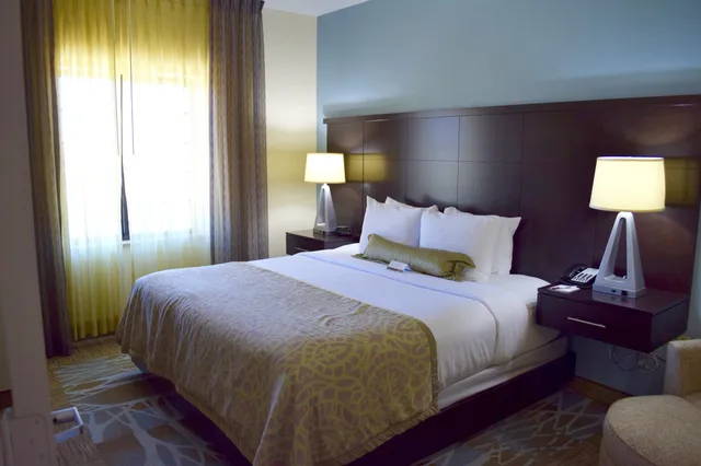 جناح استوديو بمطبخ لذوي الإعاقة، Staybridge Suites Houston Stafford Sugar Land 1/2