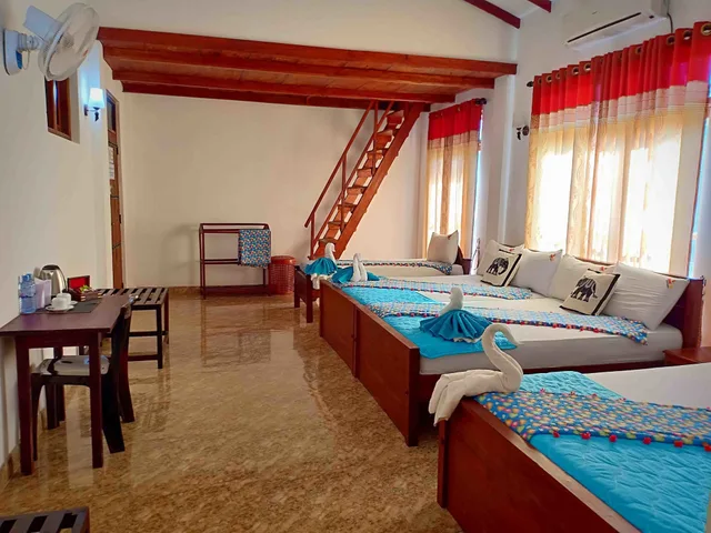 غرفة عائلية بسرير كوين وسريرين مزدوجين، Hungry Lion Resort 5/10