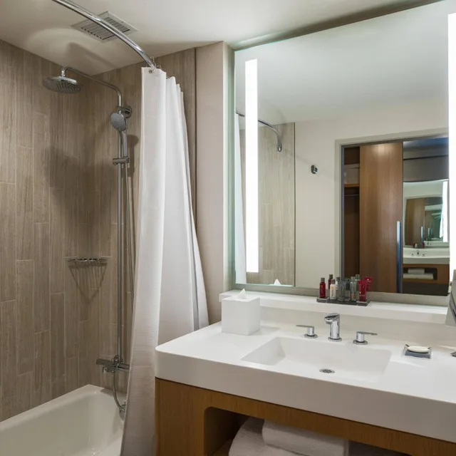 Room, 2 Queen Beds, Skyline View، MARRIOTT MARQUIS CHICAGO 5/8