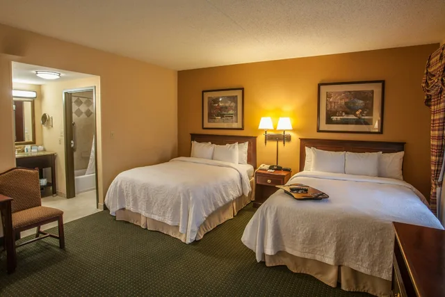 جناح استوديو بسريرين كوين، Hampton Inn Suites Stillwater 2/4