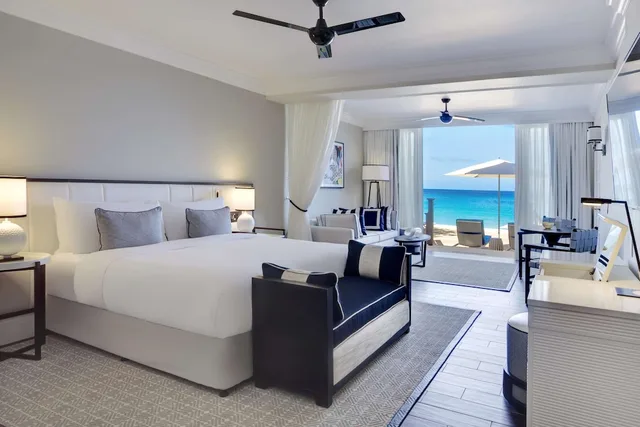 Suite, King Bed, Beach Front, Accessible، The Fairmont Royal Pavilion 1/7