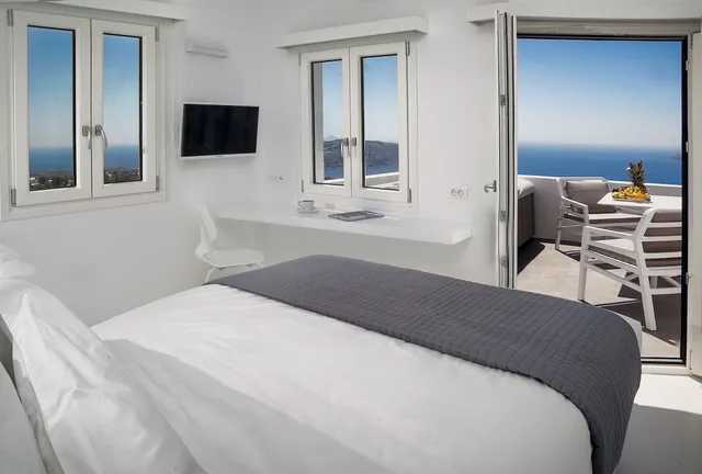 غرفة جونيور بسرير كوين بإطلالة على البحر بجاكوزي، May Seven Suites - Adults Only 3/10