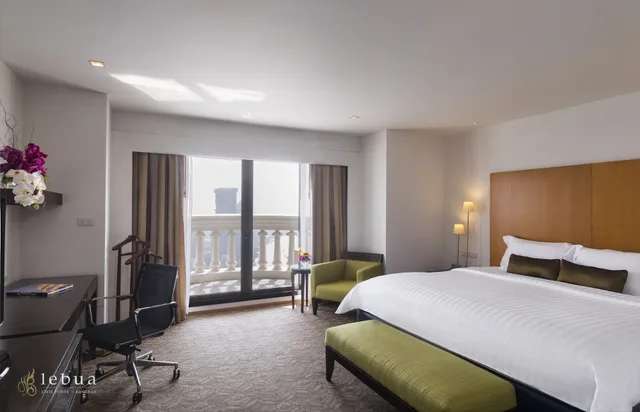 2 Bedrooms, Tower, Club, Suite, Living Area، Tower Club at Lebua 3/6