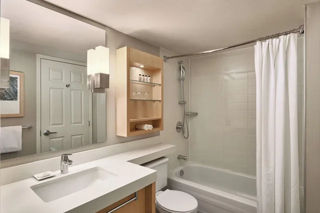 غرفة عائلية بسريرين، Delta Whistler Village Suites 5/9