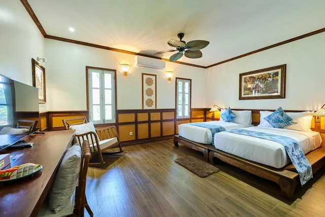 Courtyard, Twin Beds، Mybanlao Hotel 5/10