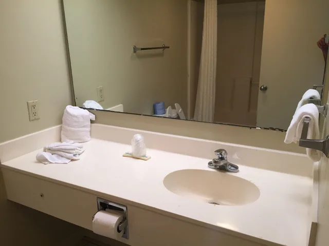 غرفة بسريرين منفصلين تُحدَّد عند الوصول، Windsurfer Hotel 6/6