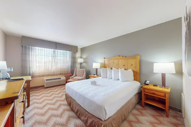 Standard, Queen Bed, Best Western Plus Rio Grande Inn 3/10