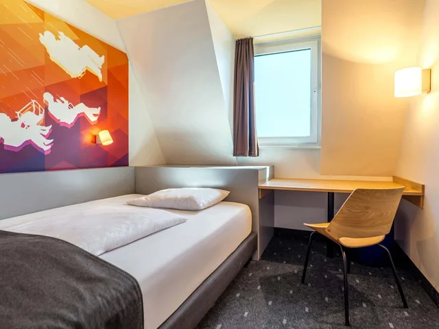 غرفة مفردة، B&B Hotel Stuttgart-Bad Cannstatt 2/5