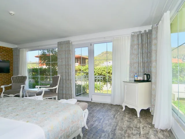 Exclusive, King Bed, Garden Area، Gocek Naz Hotel 2/10