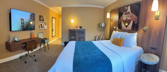 غرفة ديلوكس بسرير كوين، The Dylan Hotel At Sfo 1/3