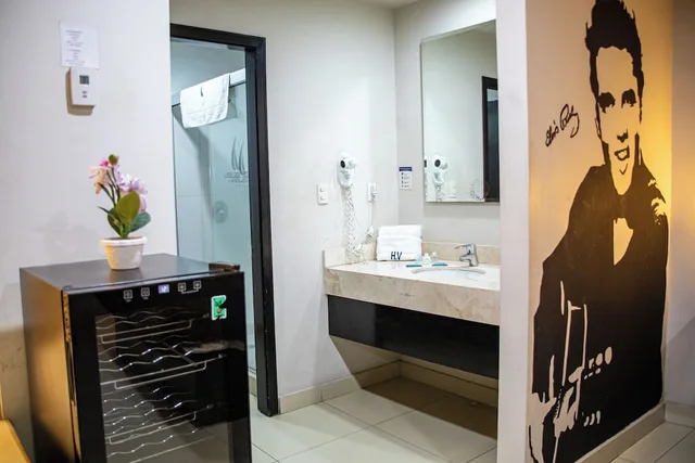 Suite, King Bed, Hot Tub, Hotel Velario 9/9