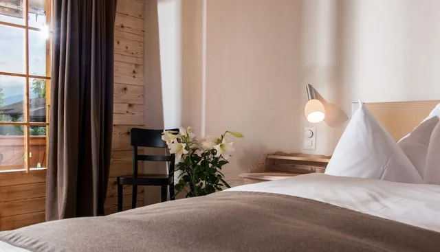 Superior, Chalet, King Bed, Hotel Arc En Ciel Gstaad 4/6