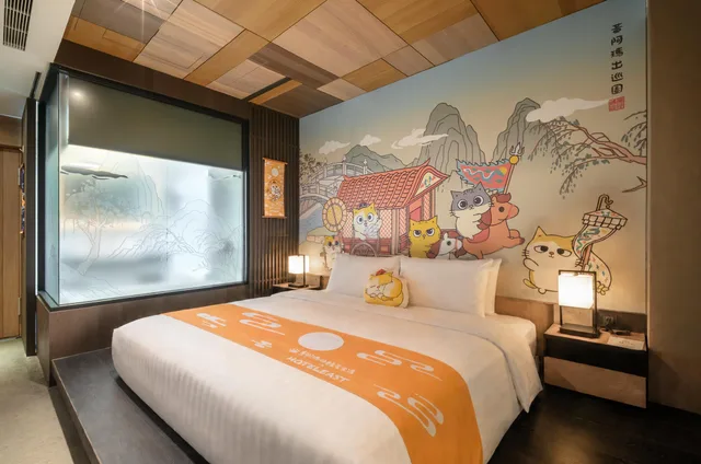 Theme, Suite، Hotel East 1/1