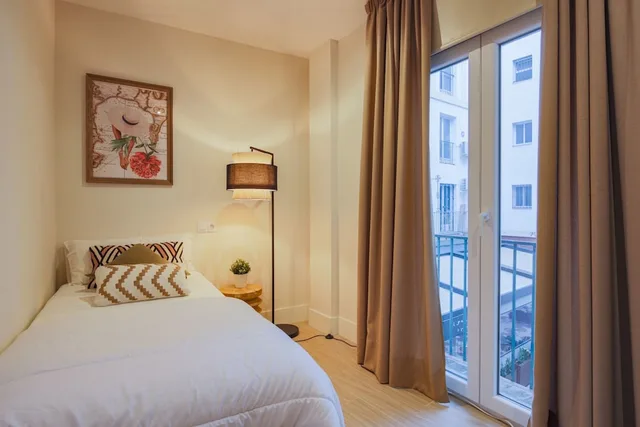 شقة عائلية بغرفتي نوم، Apartamentos Magna Sevilla 2/4