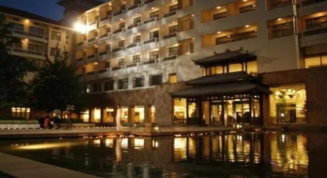 Merryland Resort Guilin، Guilin 4/41