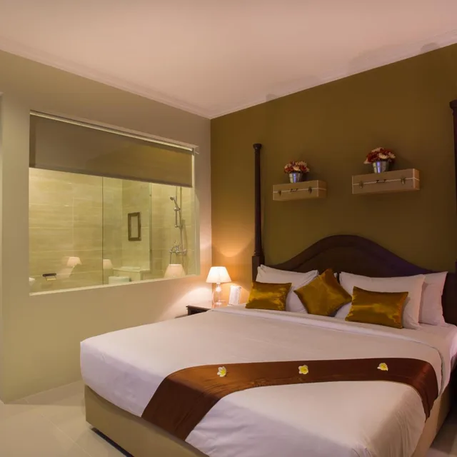 غرفة ديلوكس بسرير مزدوج بشرفة، Amalfi Seminyak 8/10