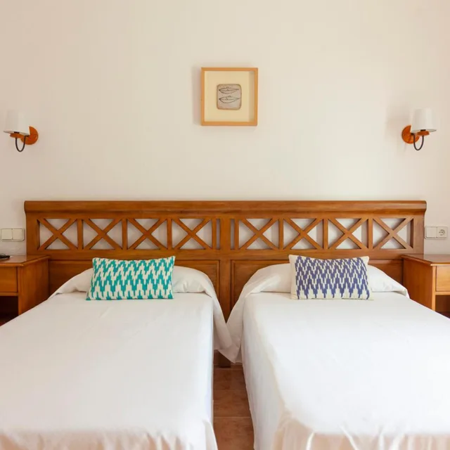 غرفة اقتصادية بسرير مزدوج في الطابق الأرضي، Rocaplana Hostal 2/6