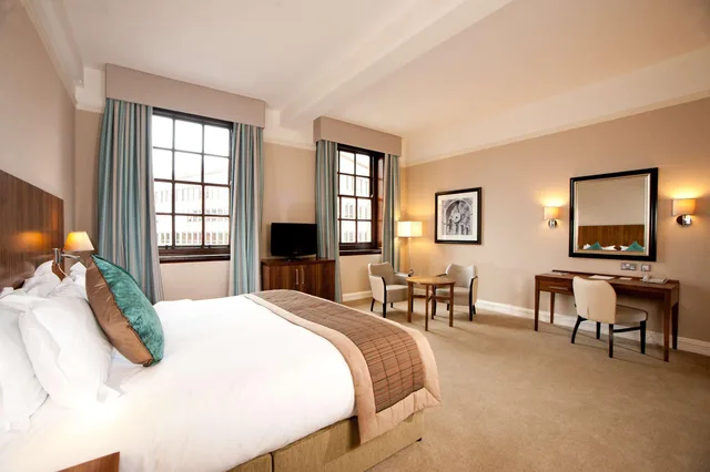 غرفة كلاسيكية بسرير مزدوج، The Grand York 2/5
