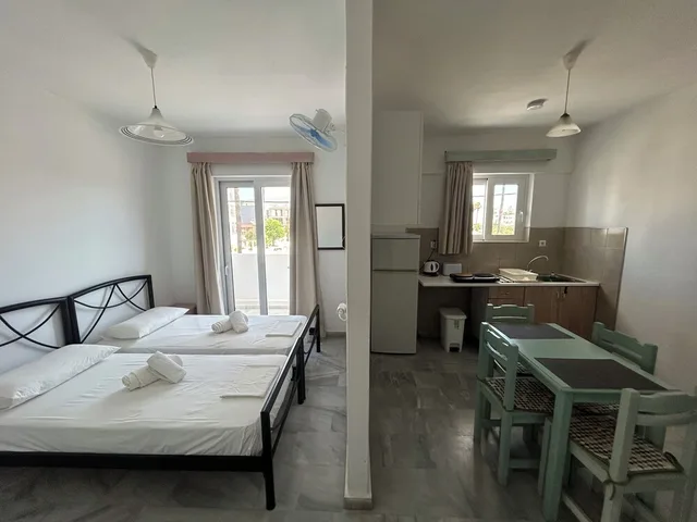 شقة بسرير كوين وسريرين منفصلين بغرفة نوم واحدة، Kaloxenia Apartments 10/10