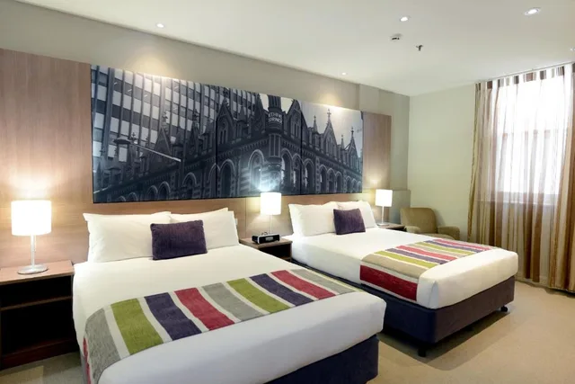 غرفة بسريرين كوين، Grosvenor Hotel Adelaide 1/3