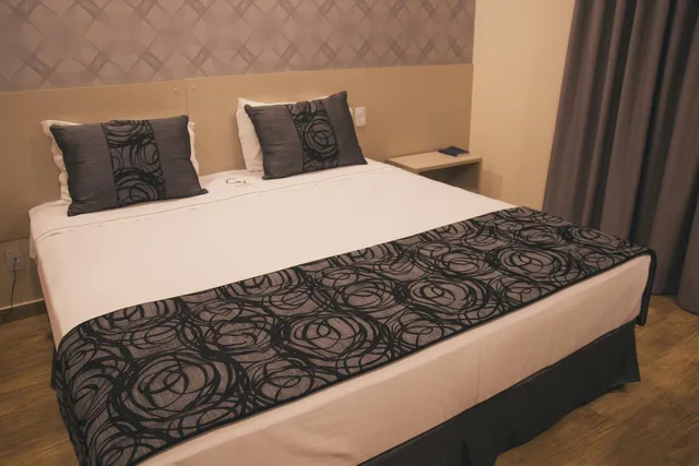 غرفة فاخرة بسرير مزدوج، Summit Suites Hotel Cacapava 2/2