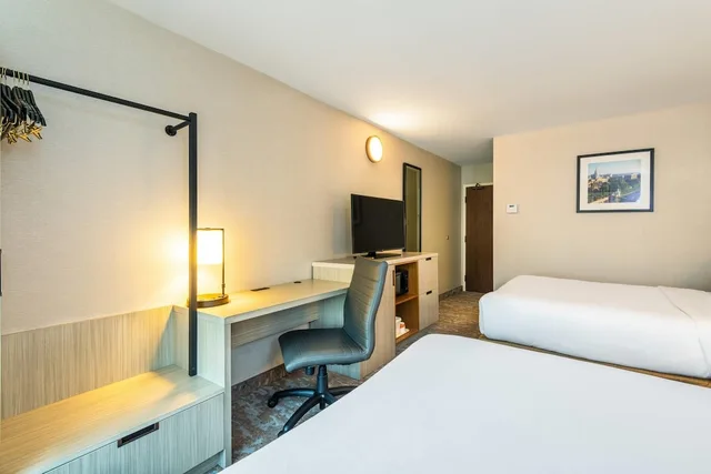 غرفة قياسية بسريرين مزدوجين، Comfort Inn Kingston - Highway 401 4/10