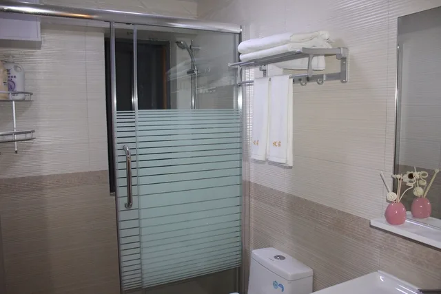 شقة ديلوكس بسرير كوين وسرير مزدوج بغرفتي نوم، Yue Jia Apartment Shenzhen Bay Branch 3/5