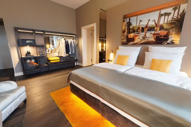 Junior Suite, Studio, King Bed، Fuerstenhof Hotel 1/2