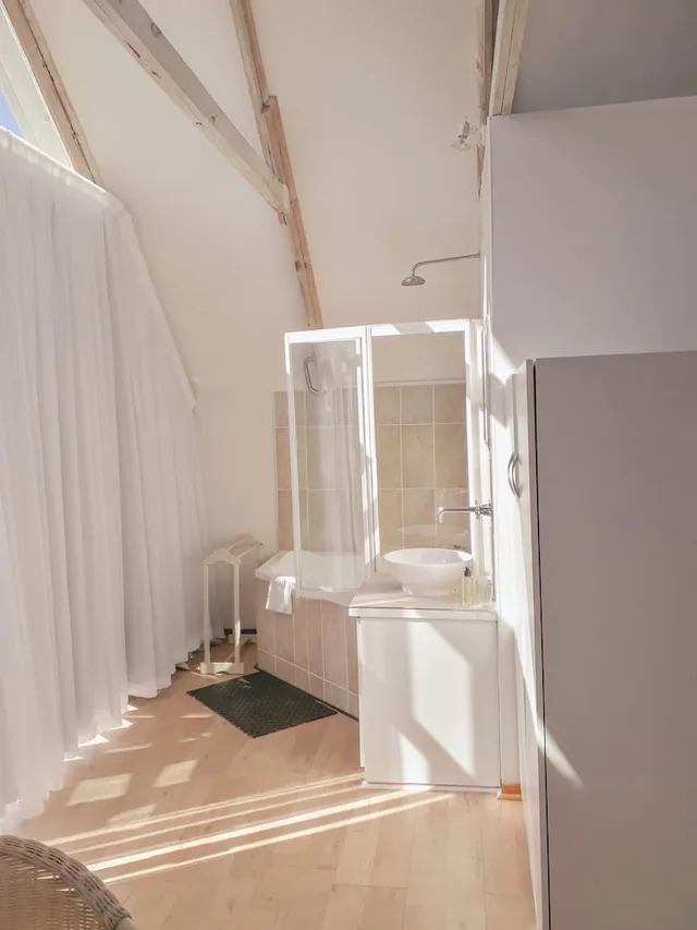 Sky, Comfort, Penthouse, King Bed، Whales Way Ocean Retreat 5/5