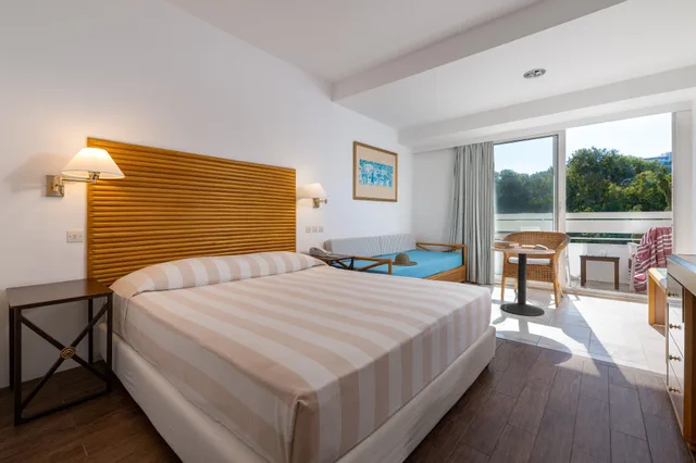 غرفة قياسية، Dionysos Hotel 2/2