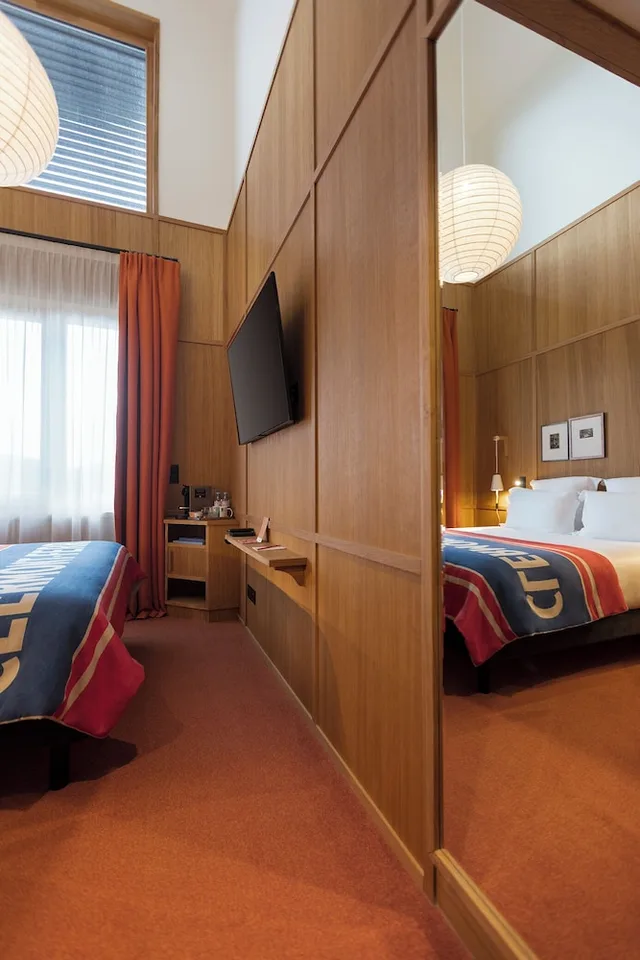 غرفة قياسية بسرير كوين، Grand Mess Clermont Ferrand 6/8