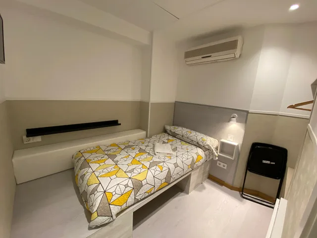 غرفة مفردة، Far Home Hostel 5/10