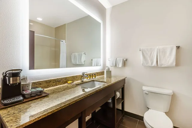 غرفة بسرير كينج، Best Western Plus Casper Inn & Suites 5/5