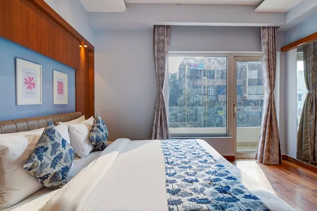 غرفة تنفيذية بسرير كينج، The Pearl Hotel 7/10