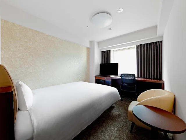 غرفة مفردة بسرير مزدوج للمدخنين، Daiwa Roynet Hotel Shin Yokohama 1/1