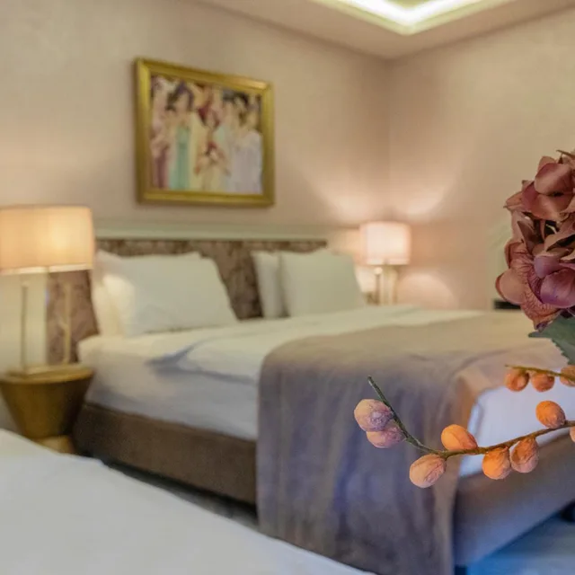 غرفة ديلوكس بسرير كينج بإطلالة على البحر، Ayramin Deluxe Hotel 3/5
