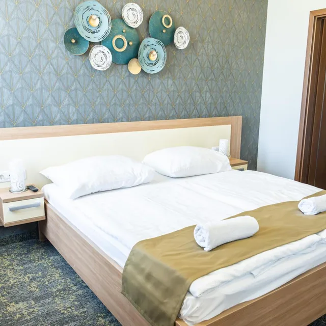 Suite, Garzon Plaza 2/5
