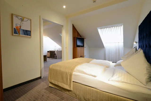 جناح كلاسيكي بسرير كوين، Hilight Suites Hotel 2/10
